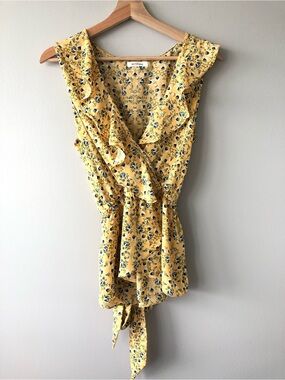 Max Studio Yellow Floral Ruffle Wrap Camisole shirt medium